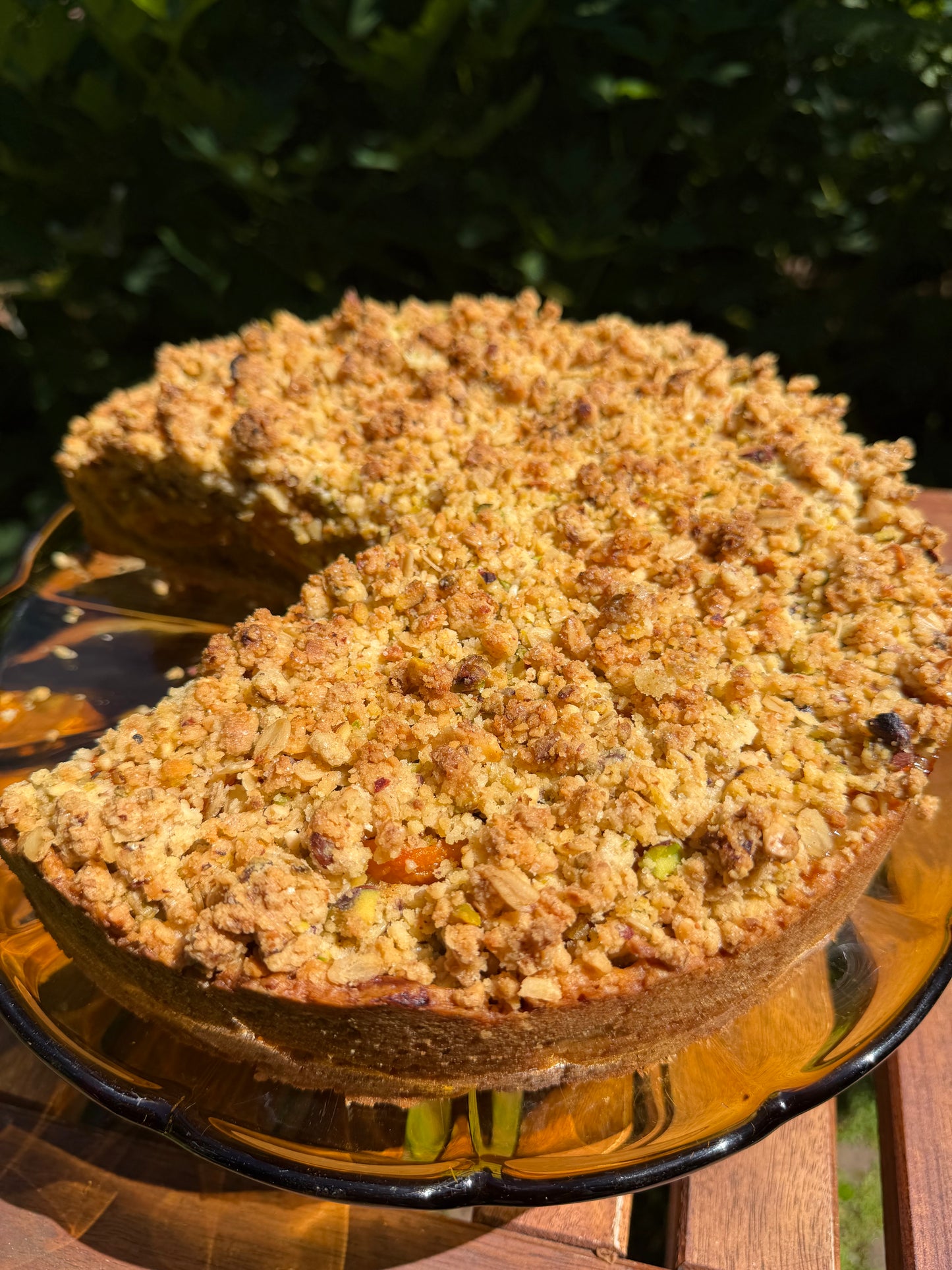 Mediterrane abrikozen-pistache crumble (seizoenstaart)
